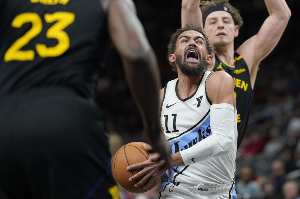 在球的前方 在球的前方