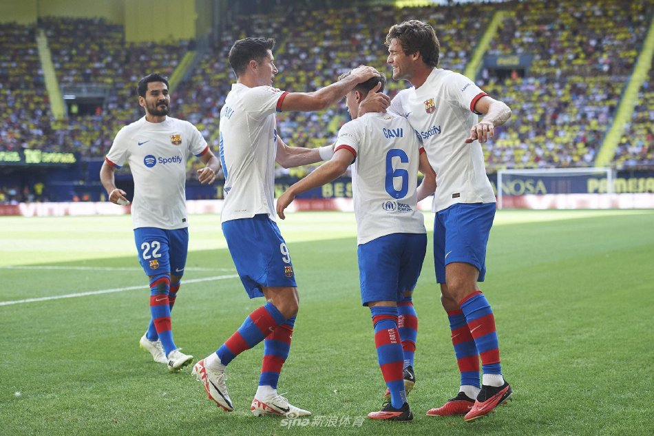 层不得不正 层不得不正