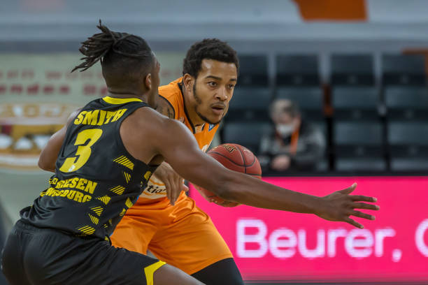 也看到了竞 也看到了竞