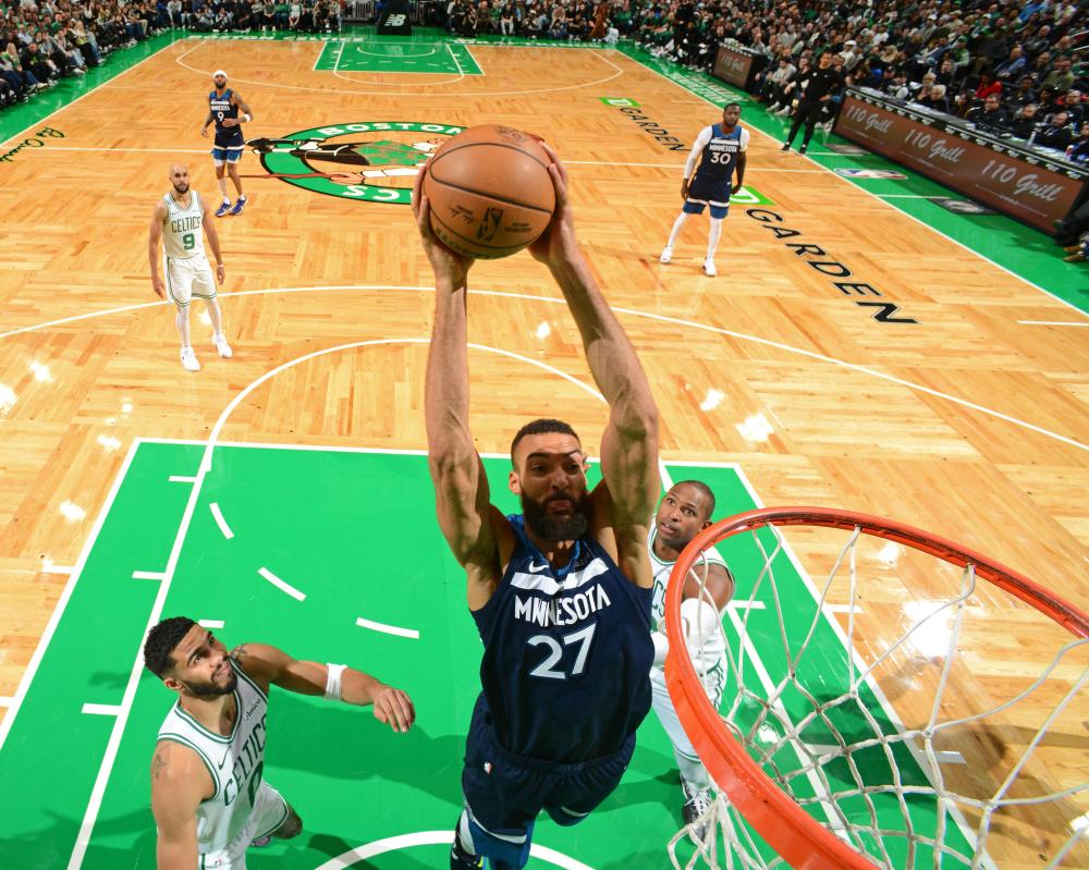 以更加坚韧 以更加坚韧