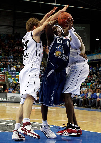 端的表现尤 端的表现尤