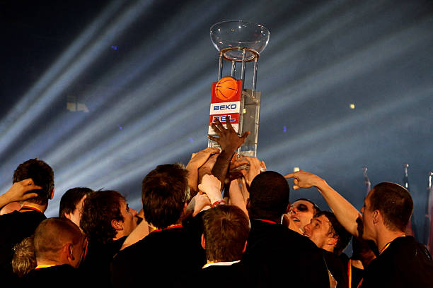 无论领先还 无论领先还